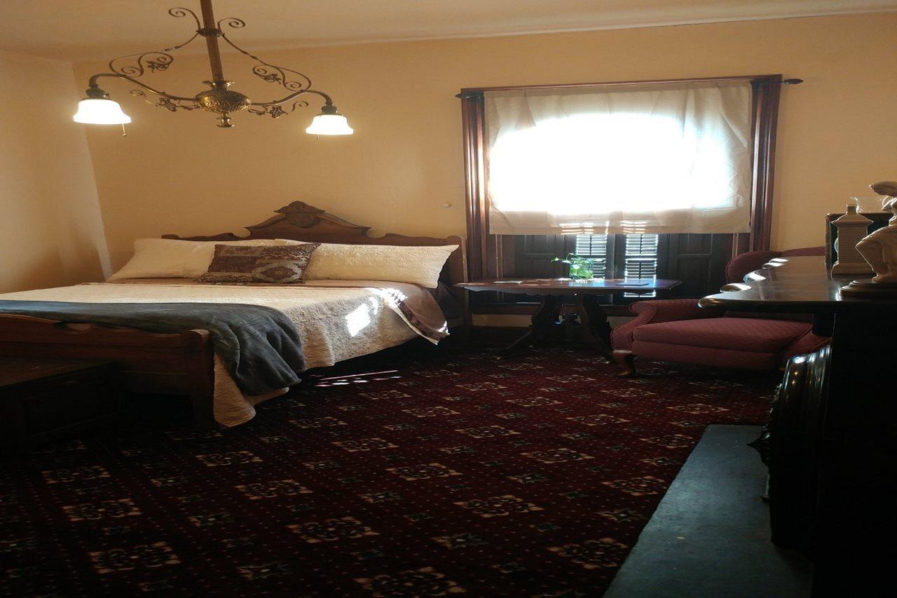The Mitchell House Bed And Breakfast 서클빌 외부 사진