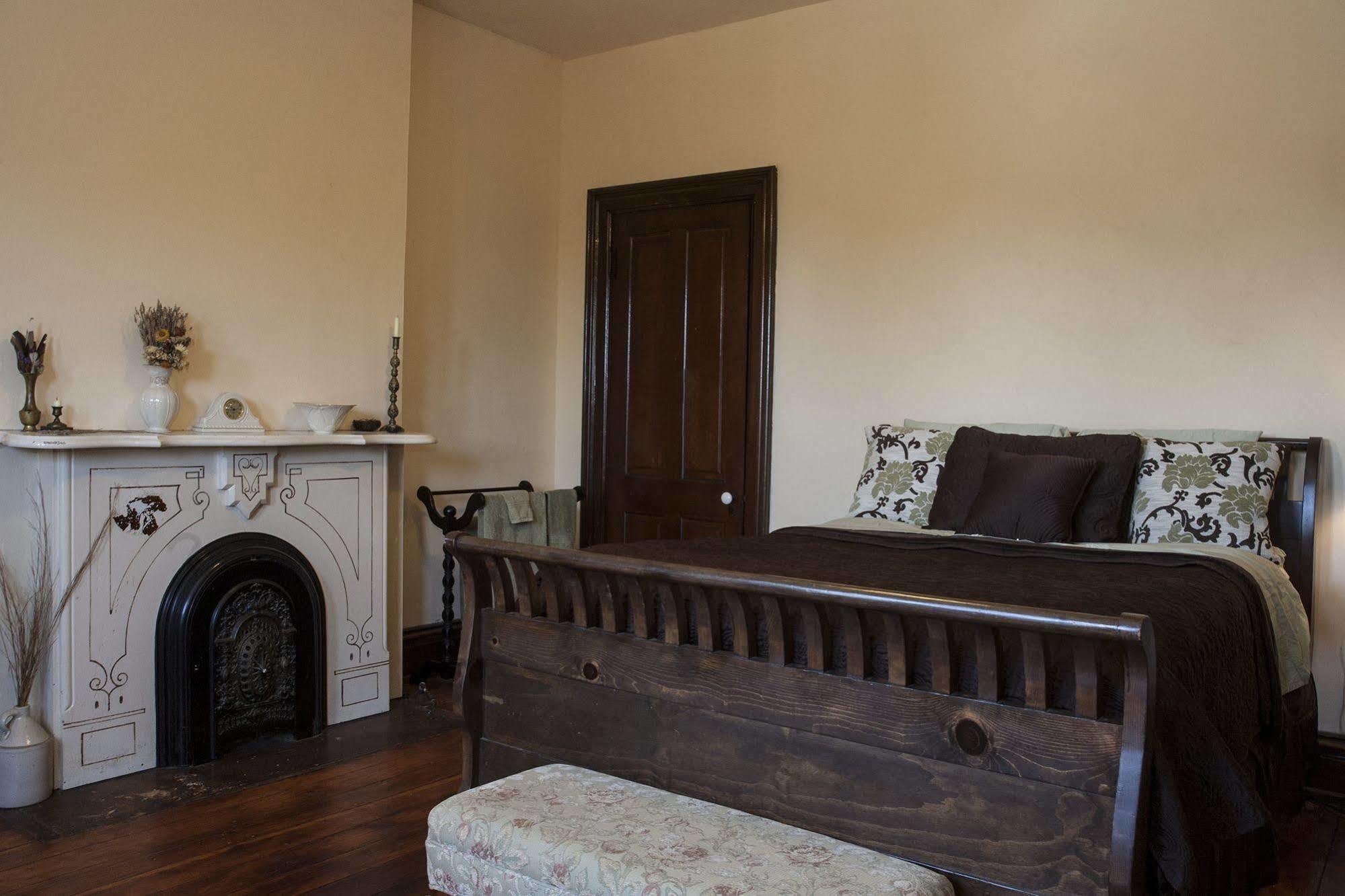 The Mitchell House Bed And Breakfast 서클빌 외부 사진